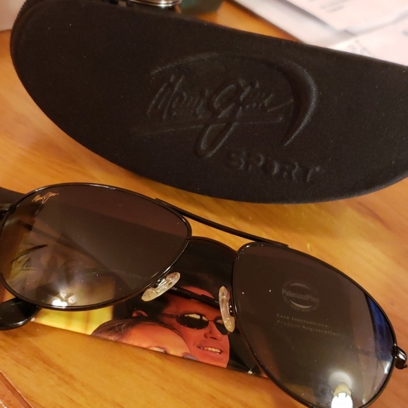 sunglasses - Picture 2 of 2